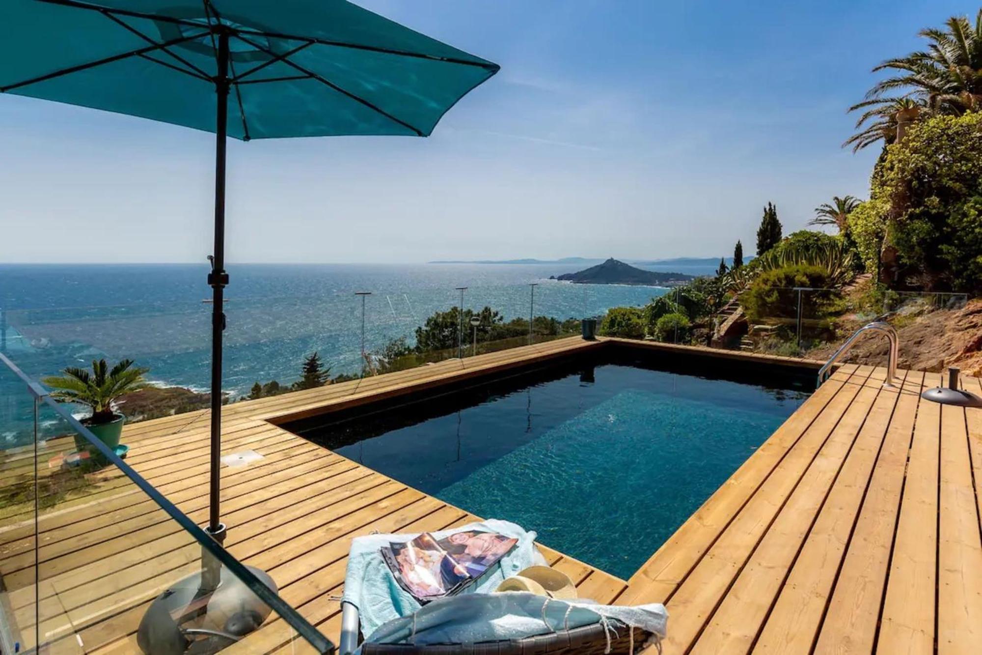 Charming Riviera For 8 Guests Pool & Sea View Holiday home Antheor-Cap-Roux
